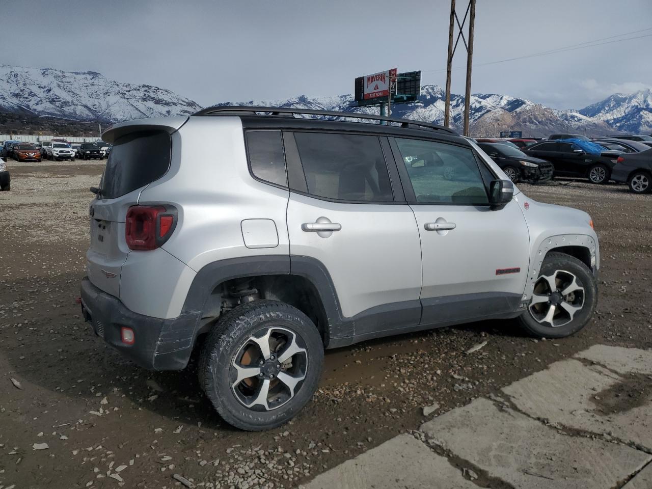 ZACNJBC14KPJ95257 2019 Jeep Renegade Trailhawk