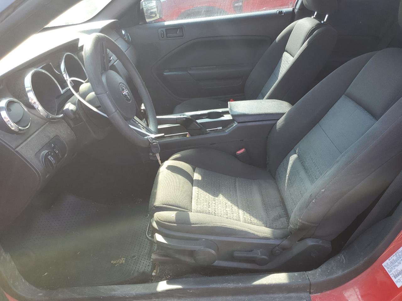 2007 Ford Mustang VIN: 1ZVFT80NX75257575 Lot: 47817204