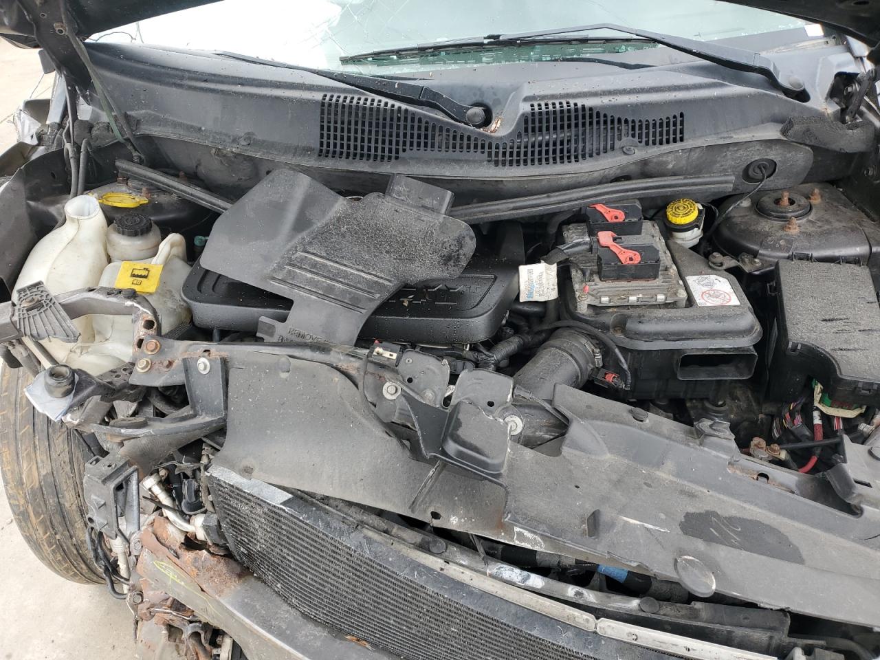 2015 Jeep Compass - Image 13