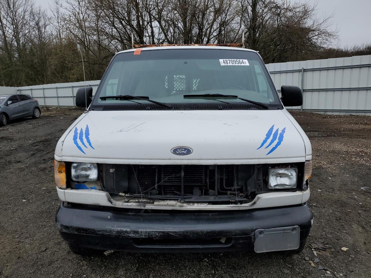 2000 Ford Econoline - Image 5