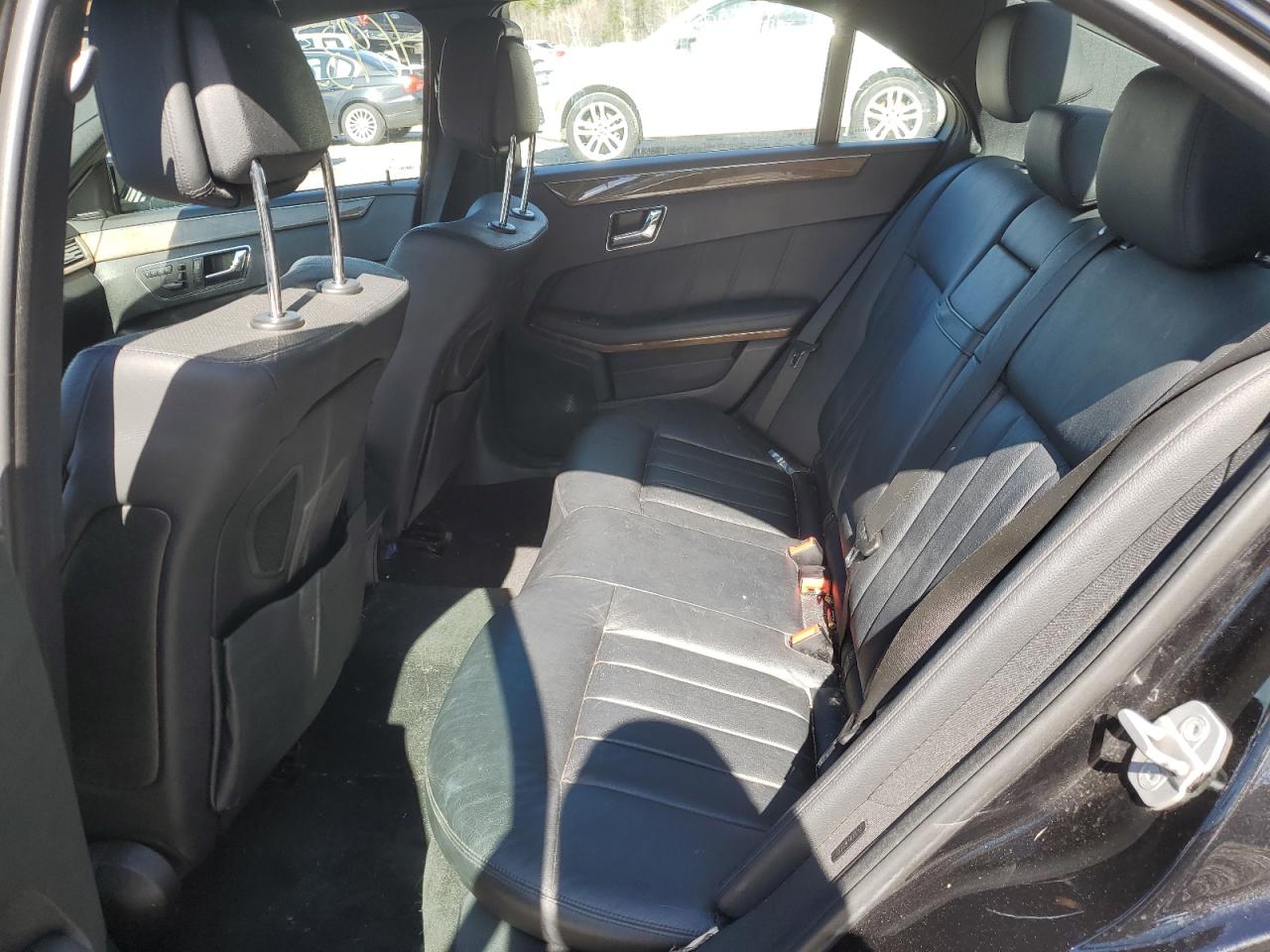 2011 Mercedes-Benz E 550 4Matic VIN: WDDHF9AB1BA313907 Lot: 46935204