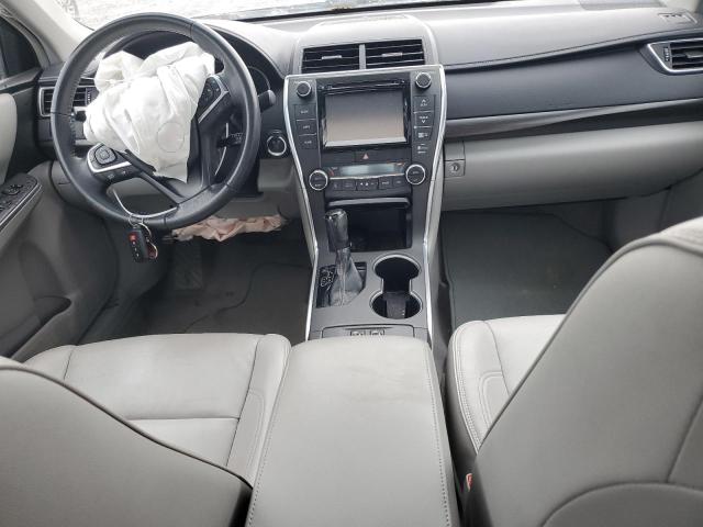  TOYOTA CAMRY 2015 Серебристый