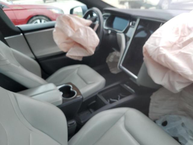  TESLA MODEL S 2016 Серый