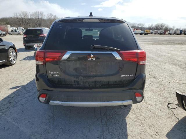  MITSUBISHI OUTLANDER 2017 Czarny