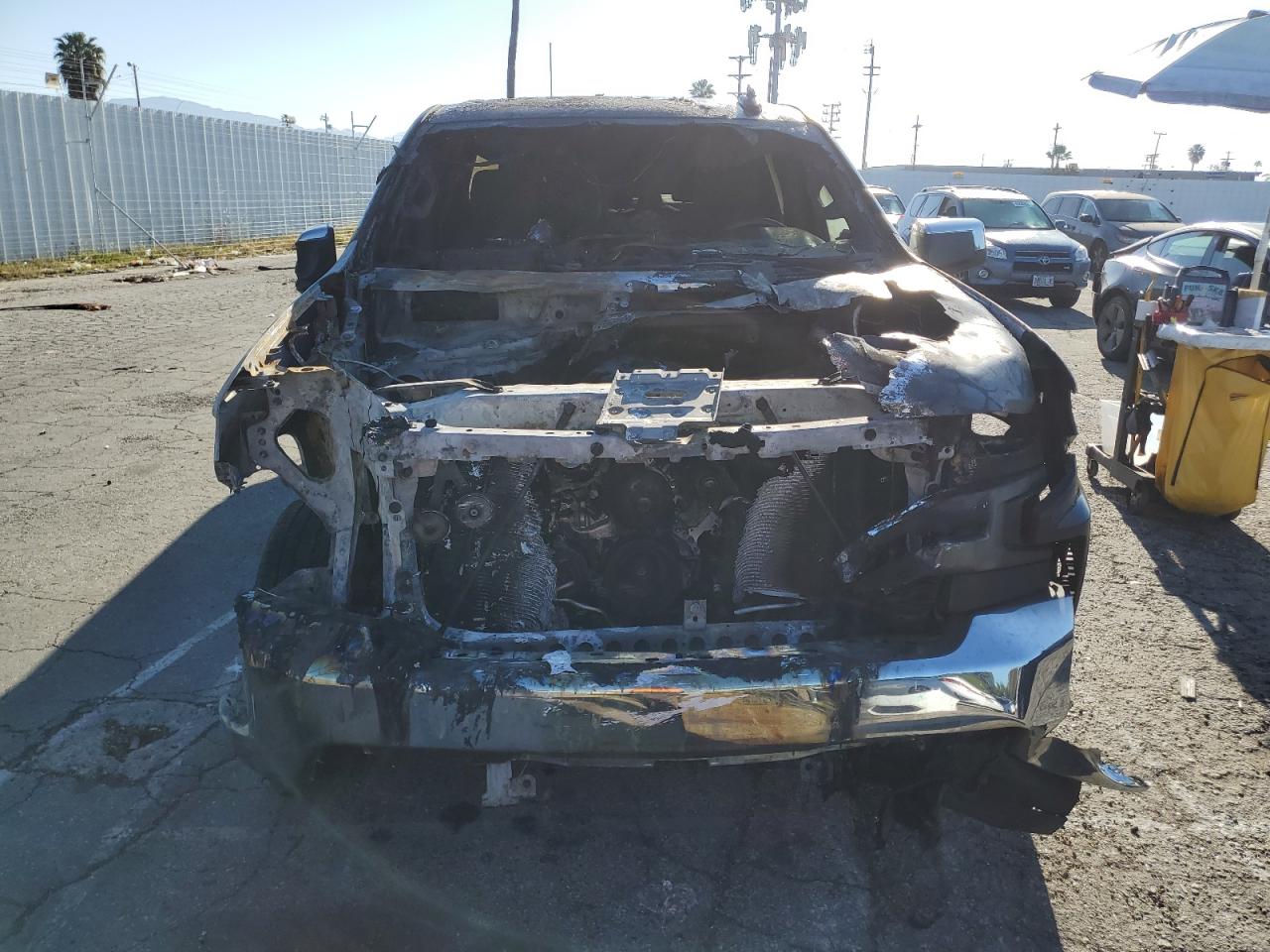 2021 Chevrolet Silverado - Image 5