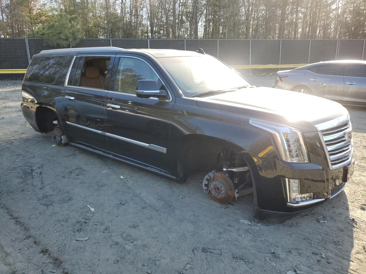 1GYS3KKJ3GR144126 2016 Cadillac Escalade Esv Platinum