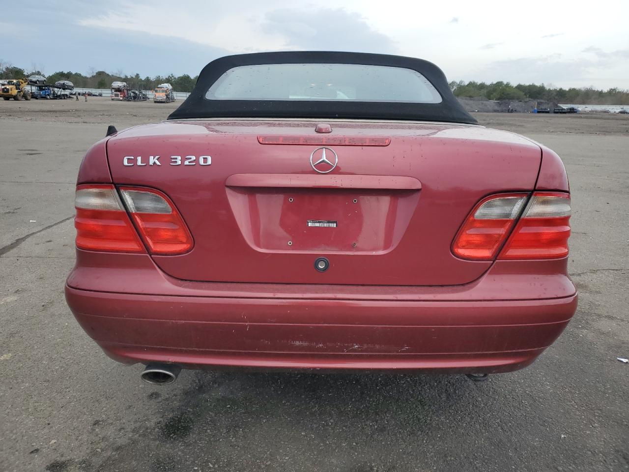 WDBLK65G41T073354 2001 Mercedes-Benz Clk 320