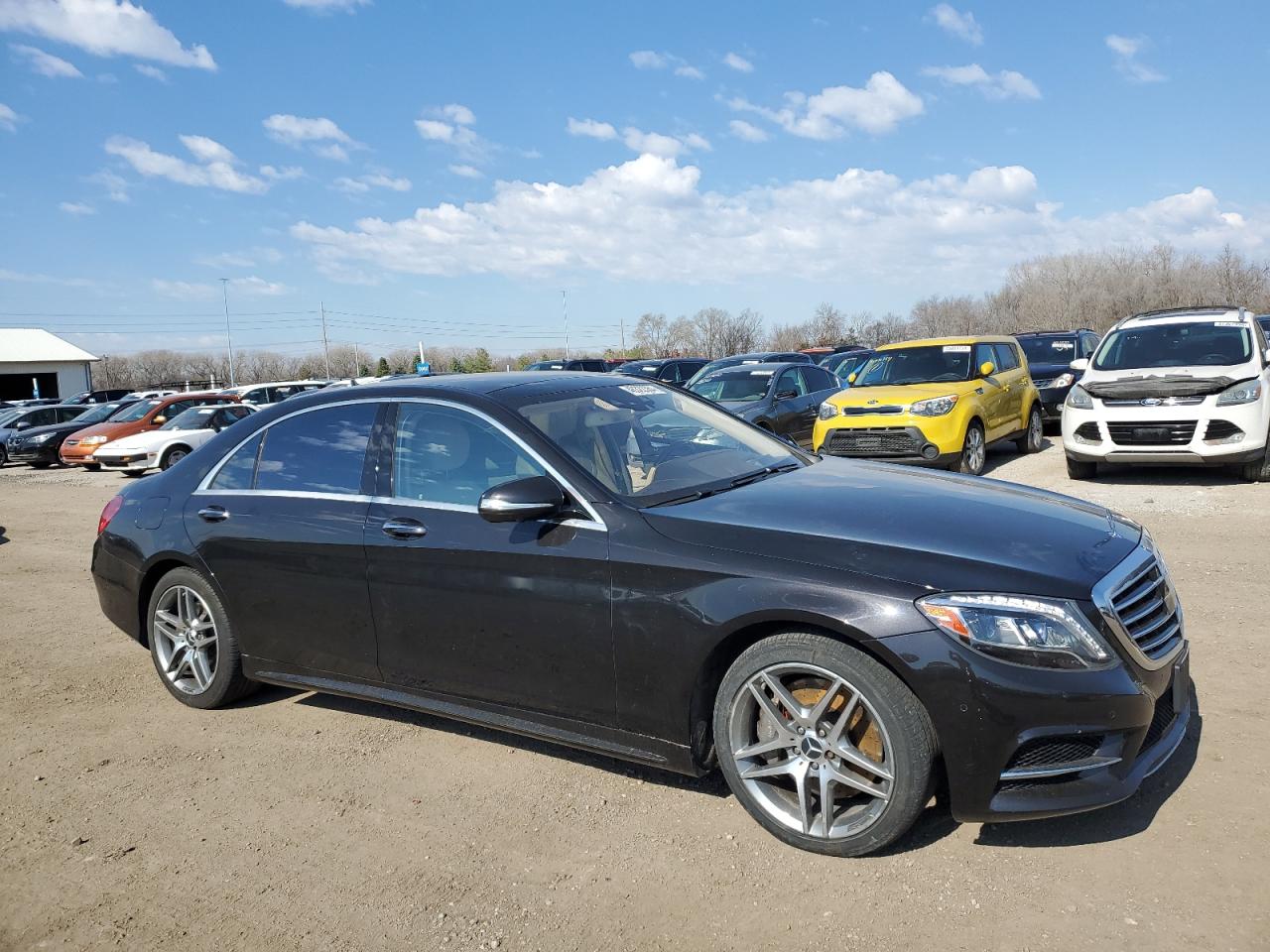 2016 Mercedes-Benz S 550 4Matic VIN: WDDUG8FB7GA266226 Lot: 48322364