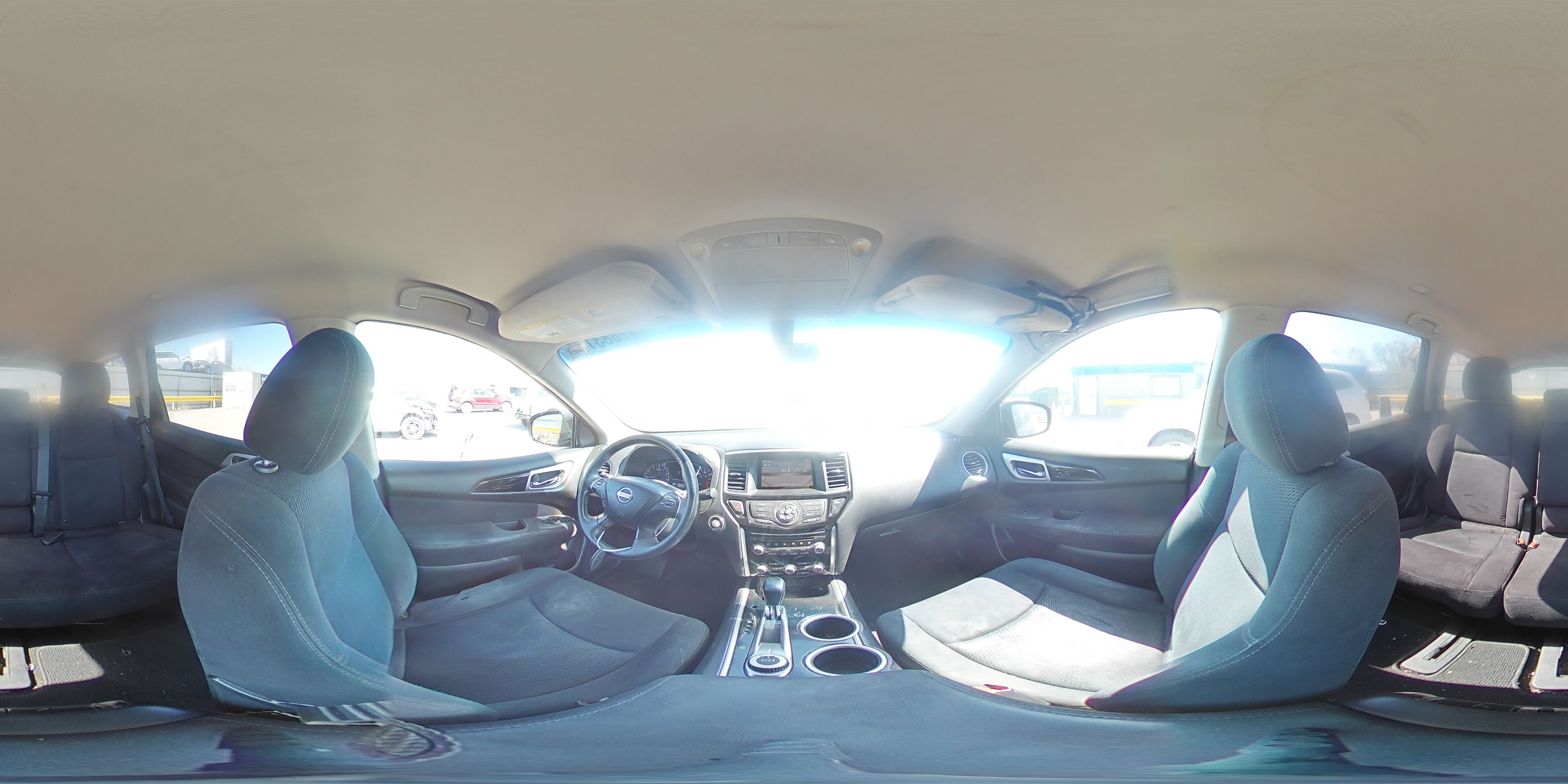 2013 Nissan Pathfinder - Image 14