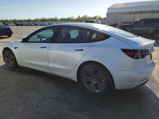  TESLA MODEL 3 2022 Белый