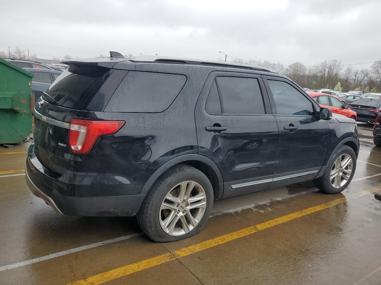 2016 Ford Explorer - Image 3