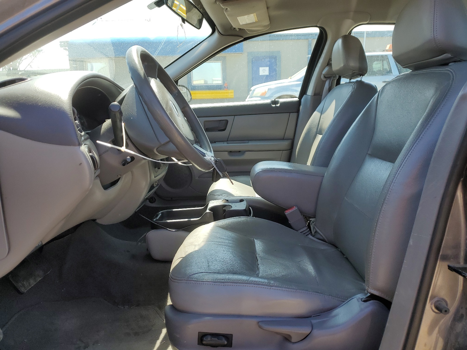 1FAFP55UX4G177740 2004 Ford Taurus Ses