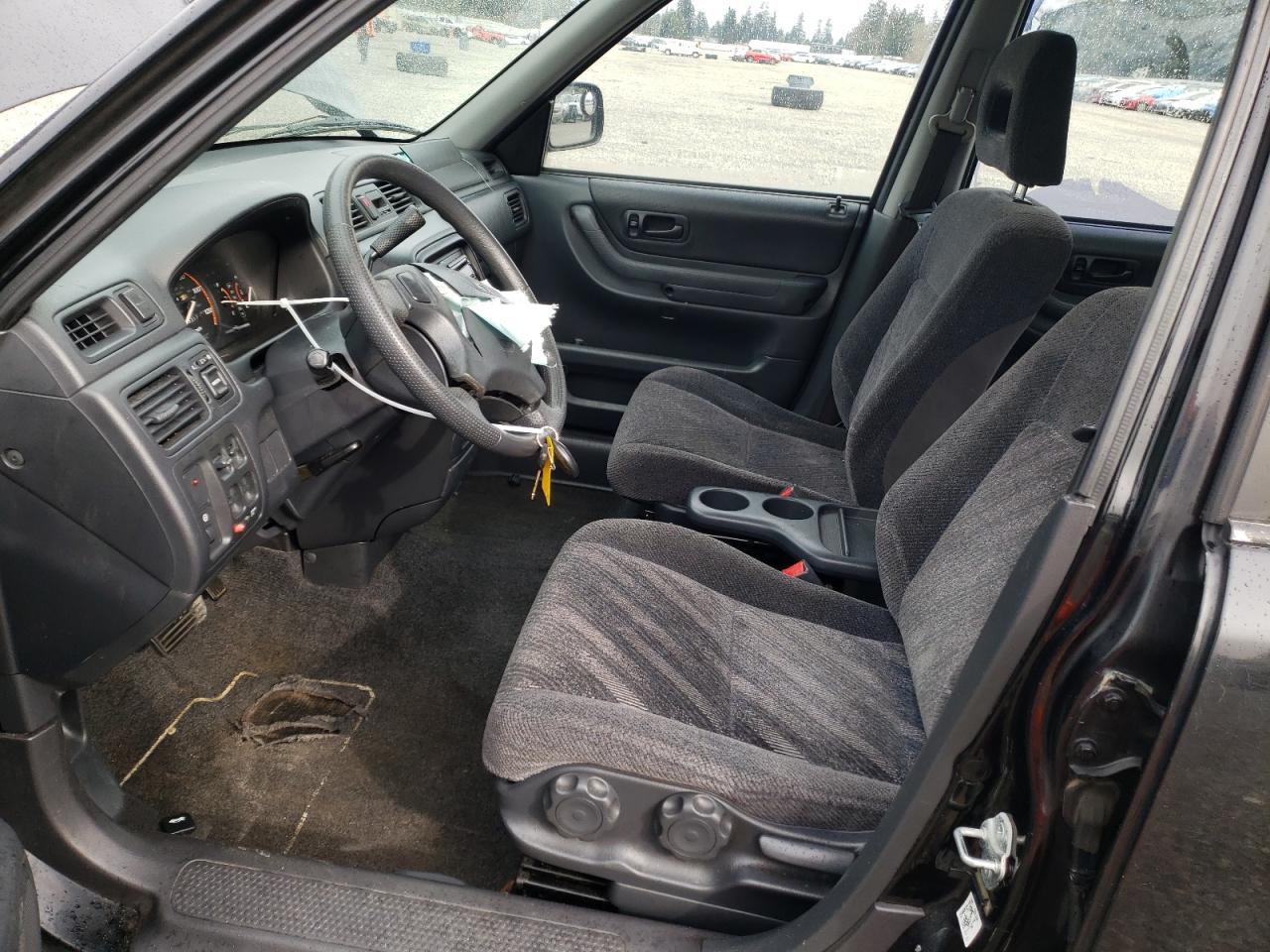 2000 Honda Cr-V Lx VIN: JHLRD2847YC004395 Lot: 46134394