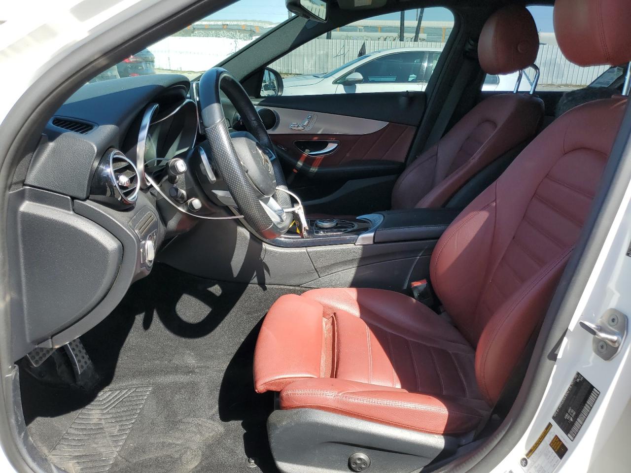 2018 Mercedes-Benz C 300 VIN: 55SWF4JB8JU239247 Lot: 46855674