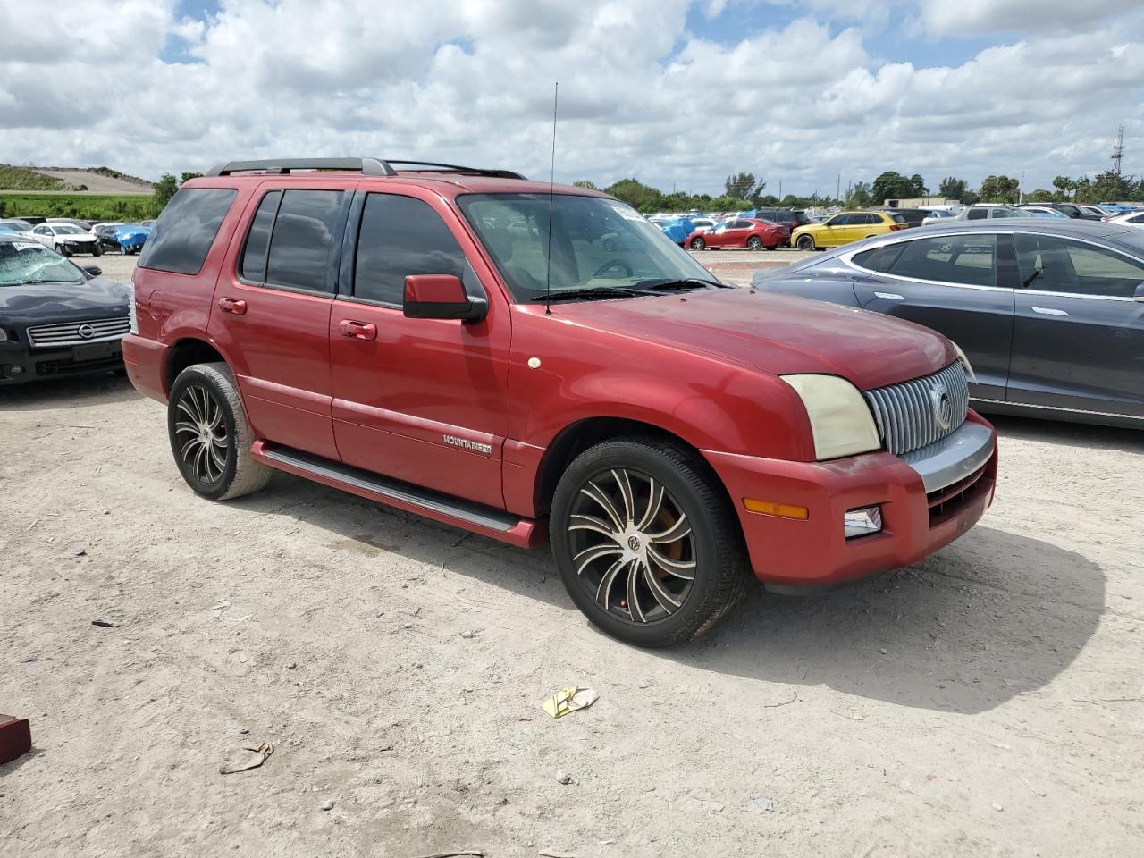 2007 Mercury Mountaineer - Image 4
