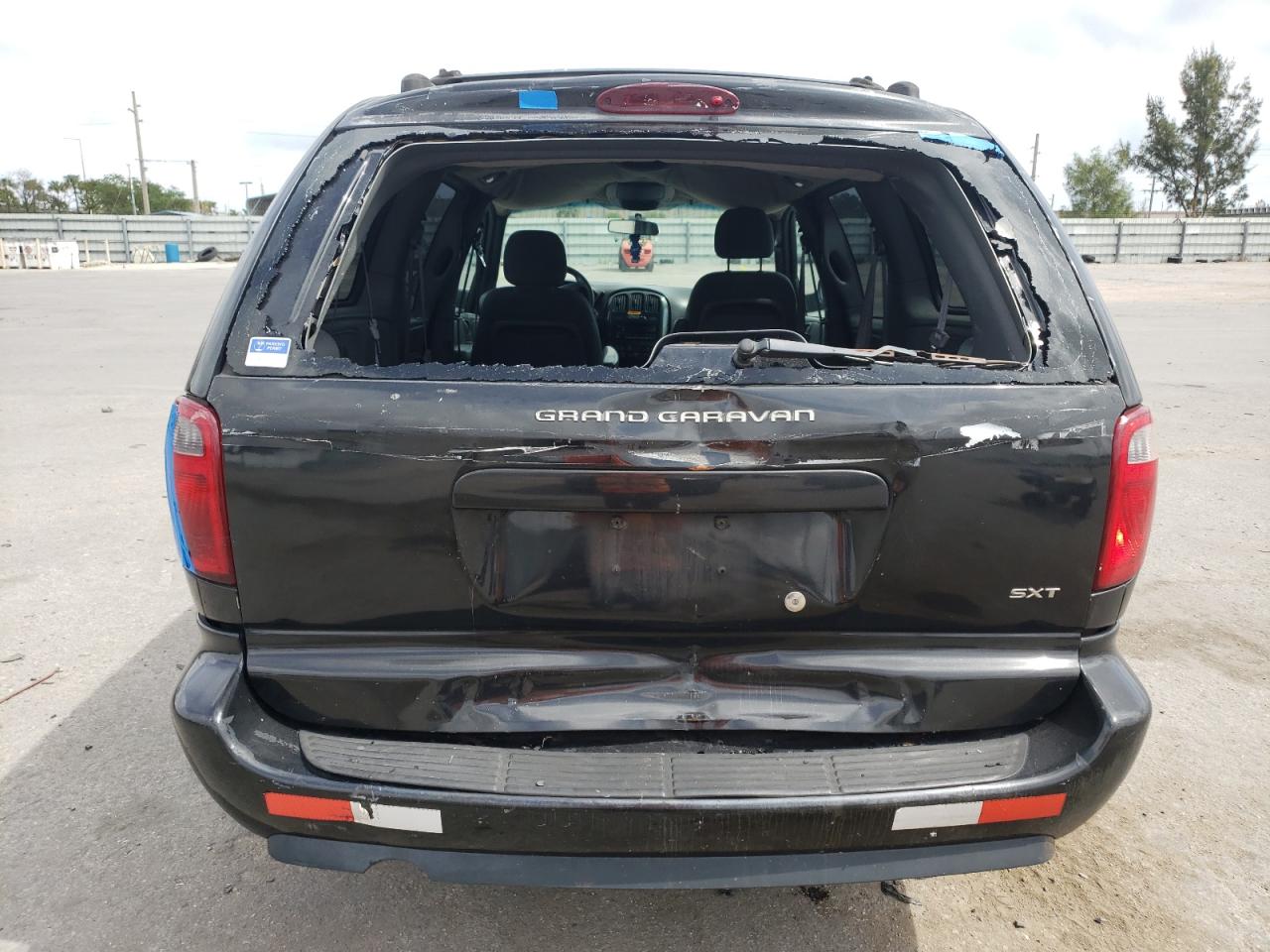 2005 Dodge Grand Caravan Sxt VIN: 2D4GP44L85R150184 Lot: 44733004