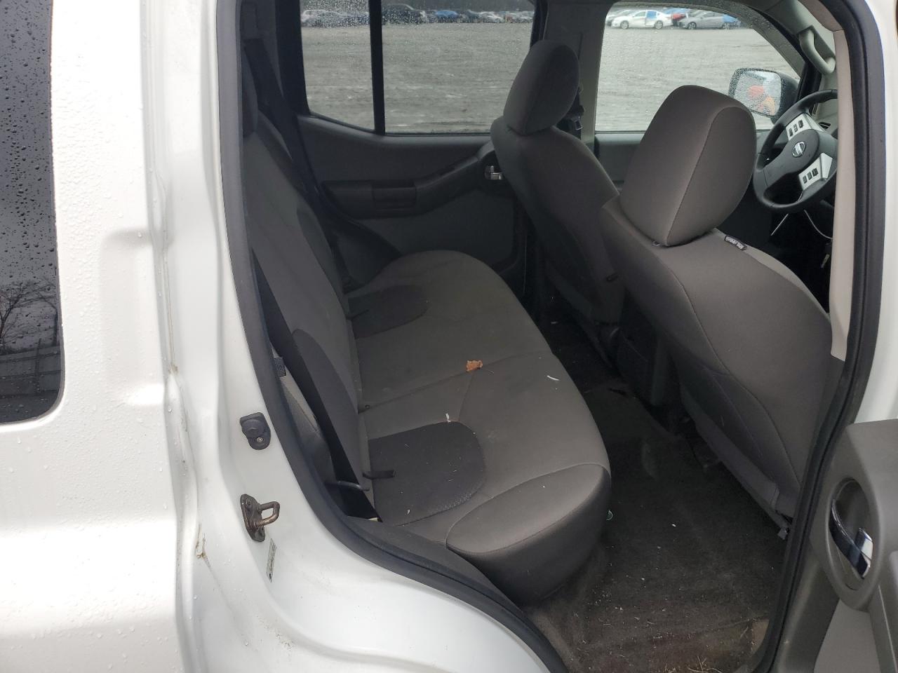 2014 Nissan XTerra - Image 10