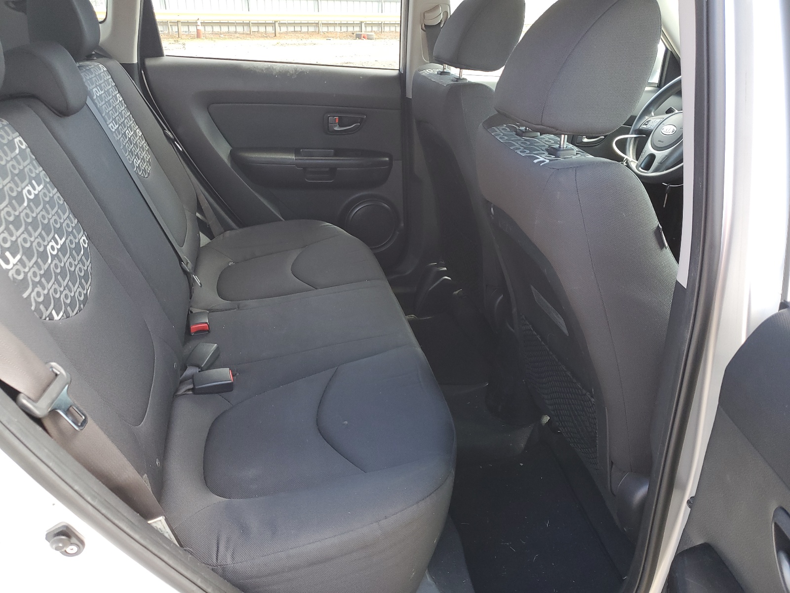 KNDJT2A2XB7714591 2011 Kia Soul +