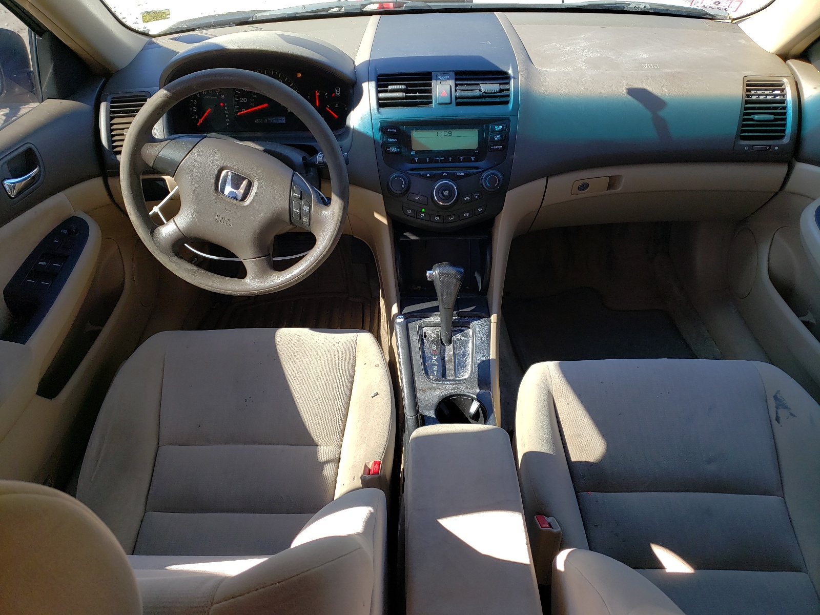 1HGCM56364A130432 2004 Honda Accord Lx