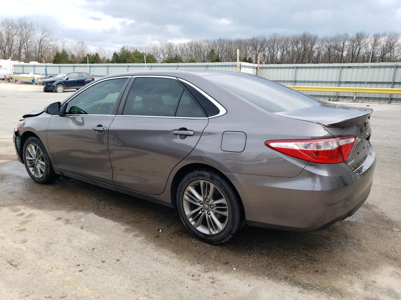 2017 Toyota Camry Le VIN: 4T1BF1FKXHU358373 Lot: 48108094