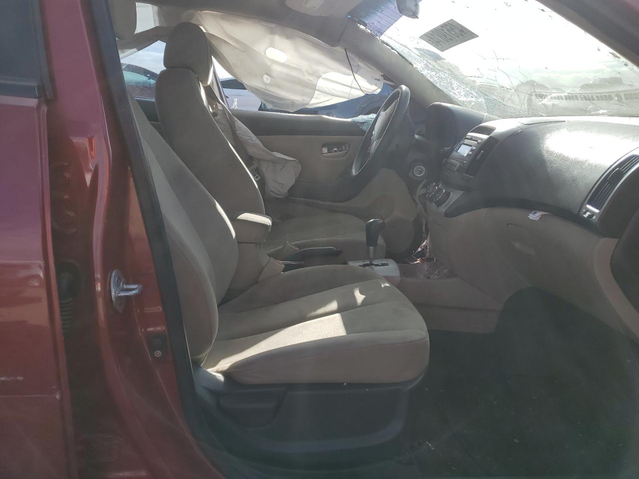 2008 Hyundai Elantra Gls VIN: KMHDU46D38U572686 Lot: 45519814