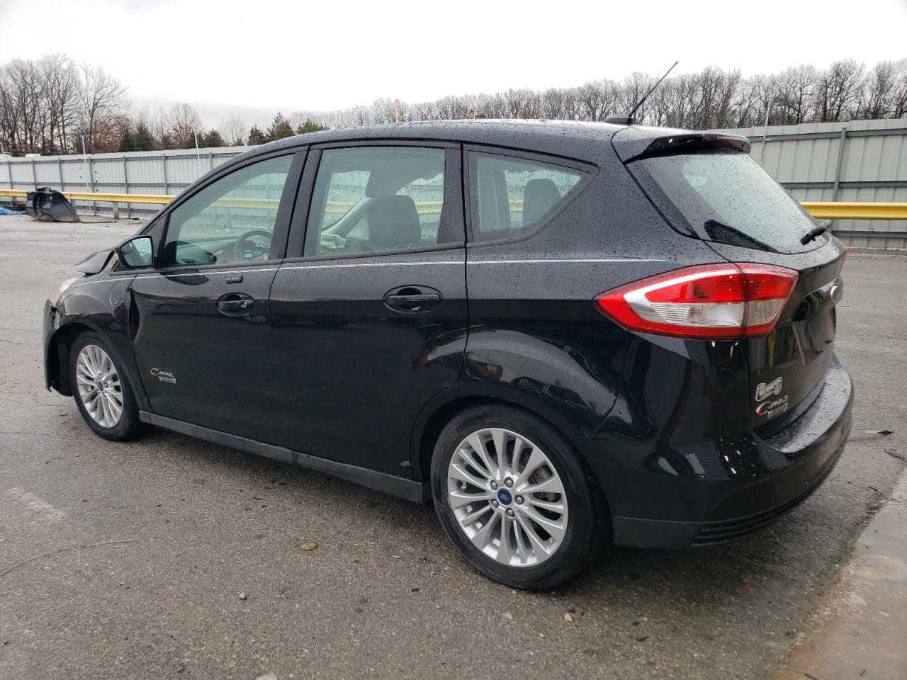 1FADP5EU8HL108601 2017 Ford C-Max Se