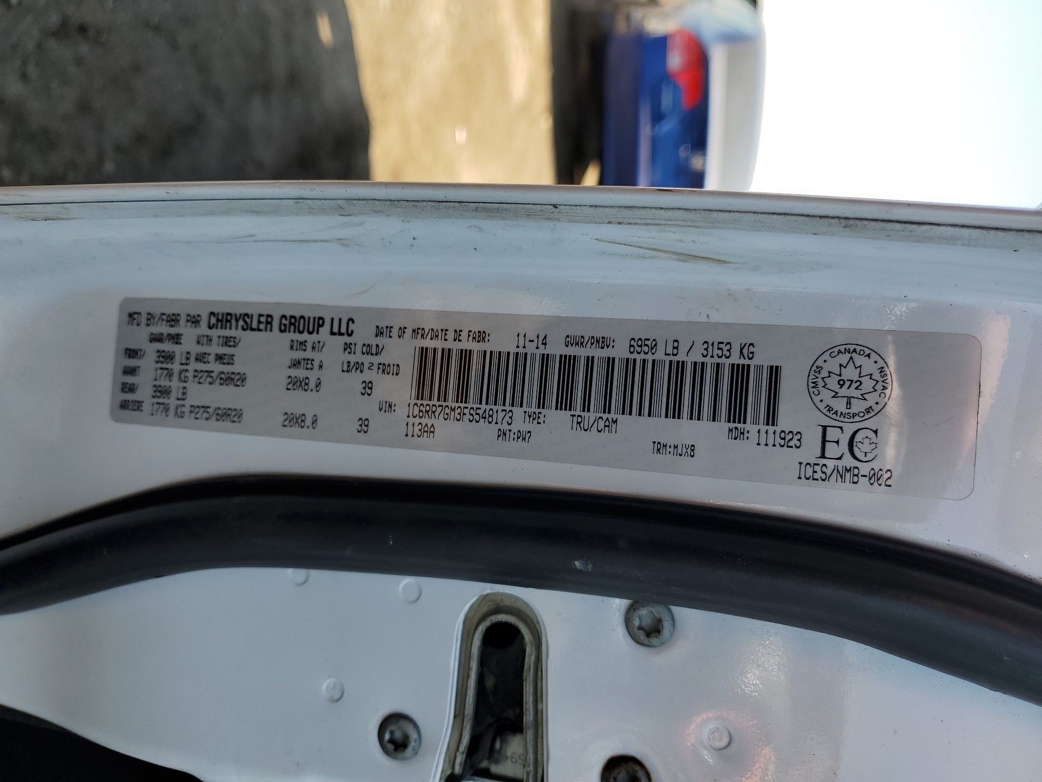 1C6RR7GM3FS548173 2015 Ram 1500 Slt