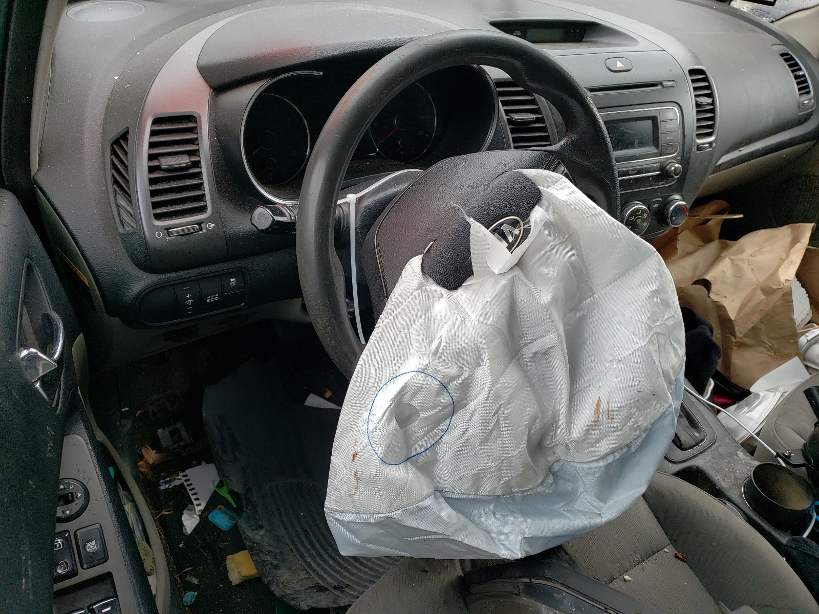 KNAFK4A66F5408963 2015 Kia Forte Lx