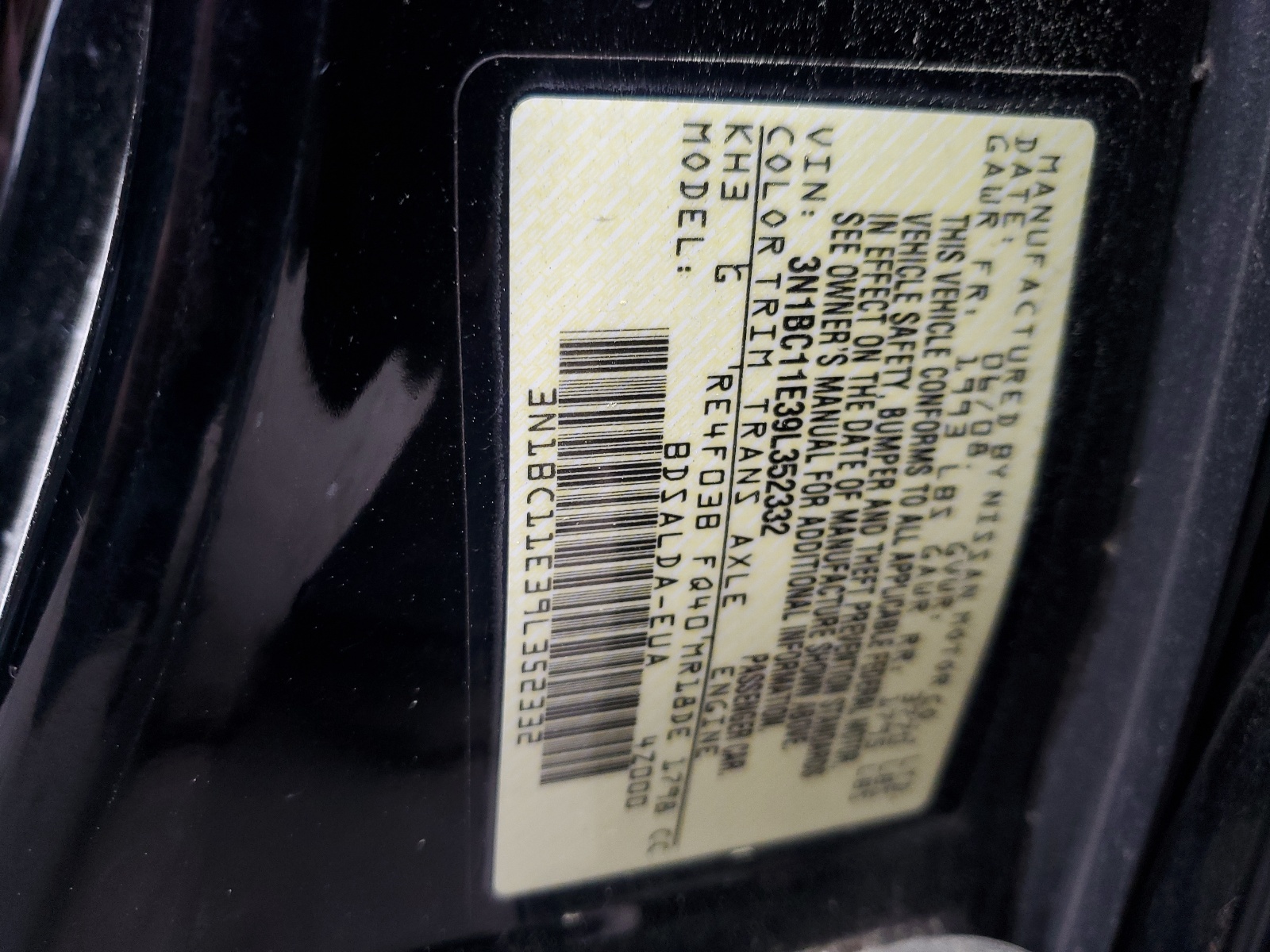 3N1BC11E39L352332 2009 Nissan Versa S
