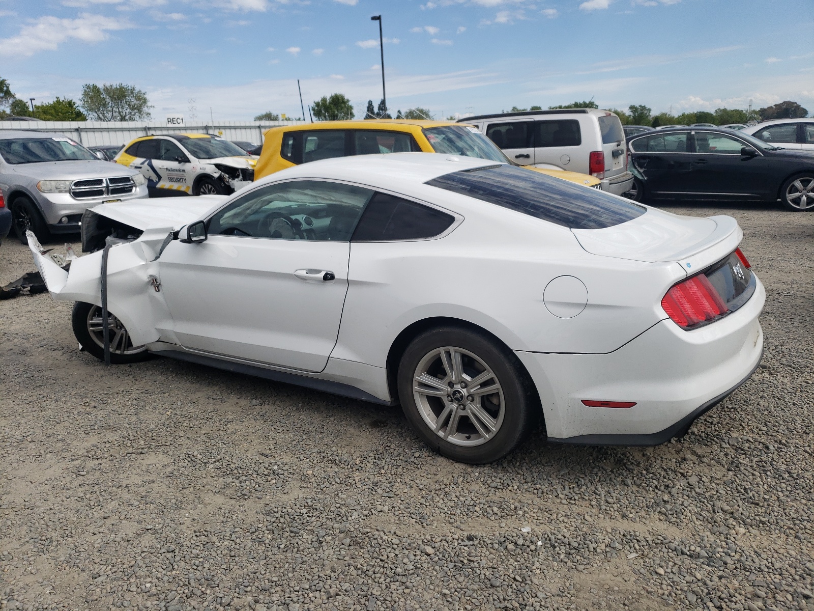 2017 Ford Mustang vin: 1FA6P8TH9H5310013