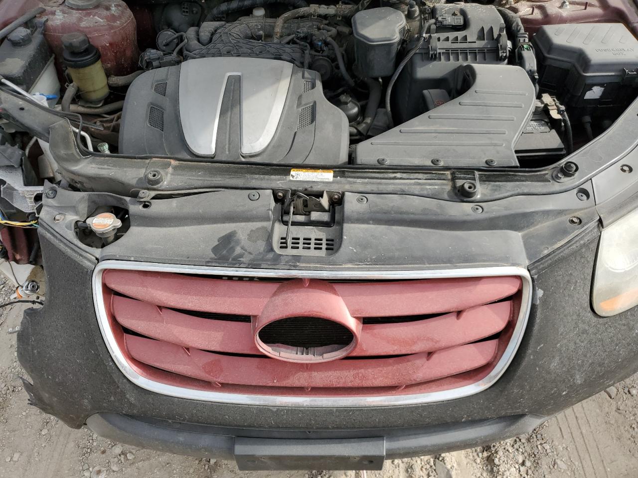 2010 Hyundai Santa Fe - Image 11