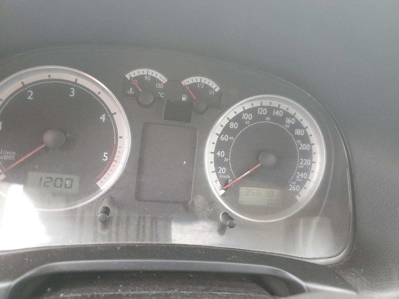 2004 Volkswagen Jetta Gls Tdi VIN: WVWSR61J54W180684 Lot: 44703424