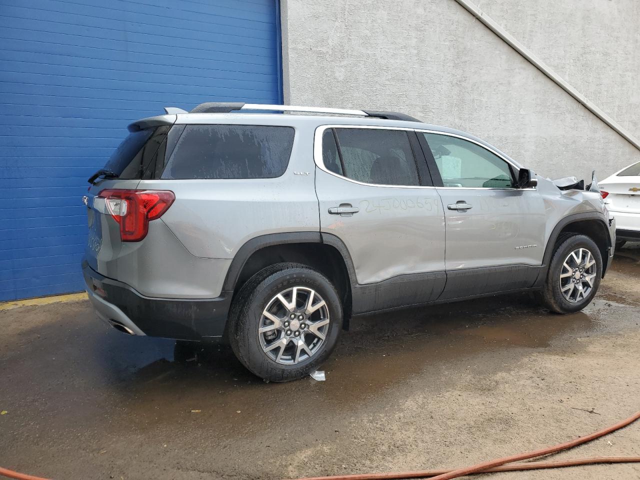 1GKKNML43PZ242646 2023 GMC Acadia Slt