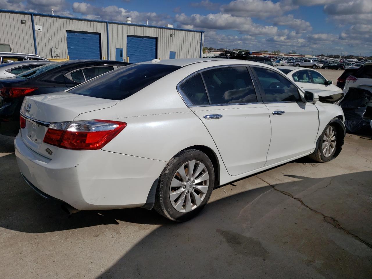 2015 Honda Accord Exl VIN: 1HGCR2F83FA133559 Lot: 48143474