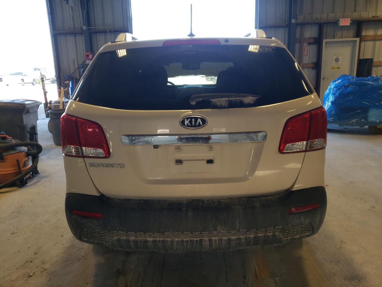 2011 Kia Sorento Base VIN: 5XYKT4A16BG092663 Lot: 45922694