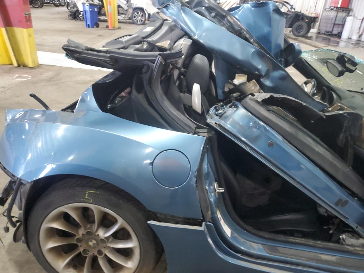 4USBT33493LR60155 2003 BMW Z4 2.5