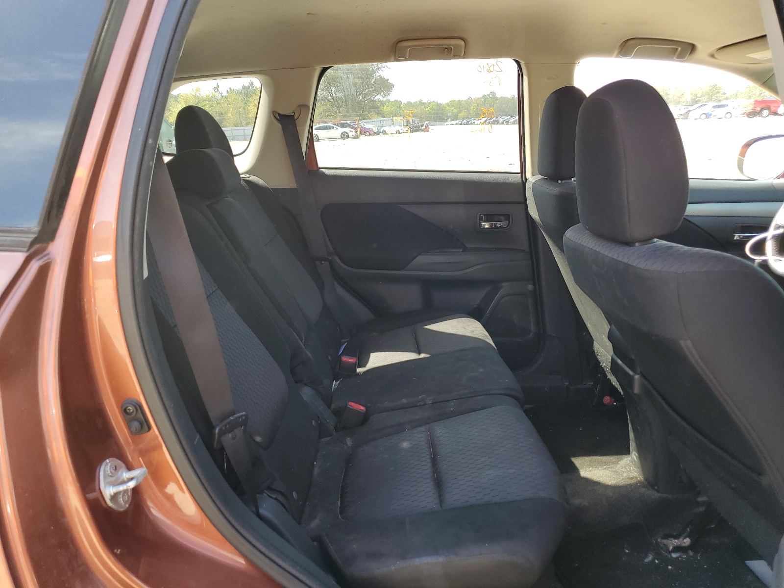 JA4AD3A36EZ004375 2019 Mitsubishi Outlander Se