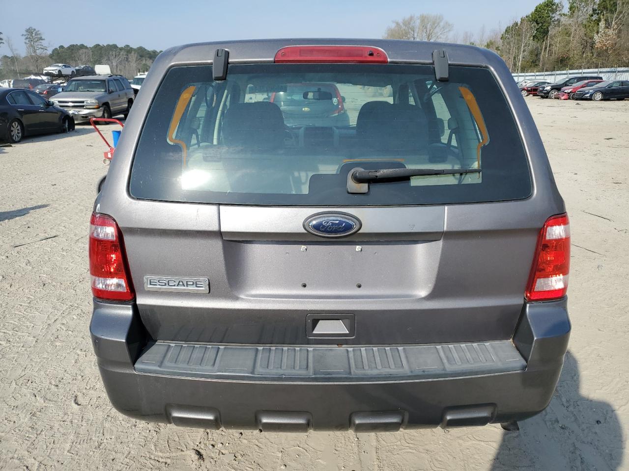 2010 Ford Escape Xls VIN: 1FMCU9C76AKA72904 Lot: 46302384