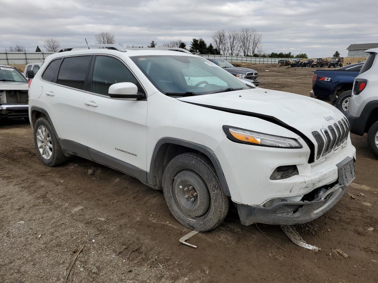 2015 Jeep Cherokee Limited VIN: 1C4PJMDB2FW685929 Lot: 58497624