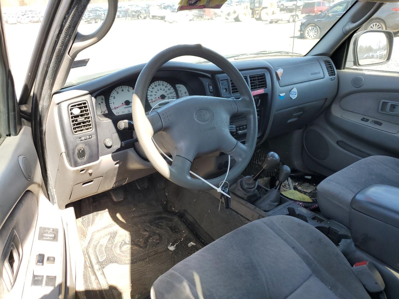 5TEWM72N33Z146008 2003 Toyota Tacoma Xtracab