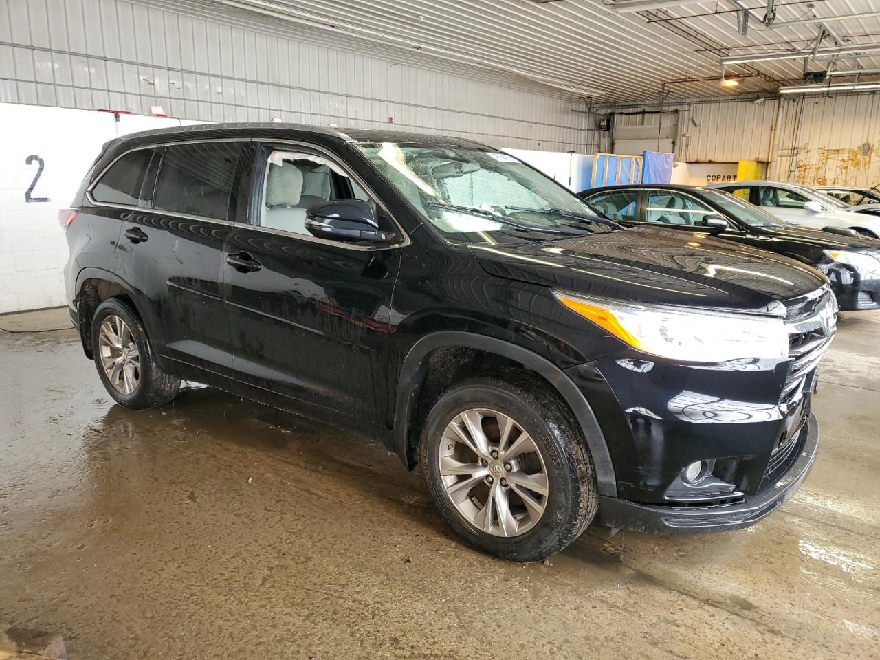 2014 Toyota Highlander Xle VIN: 5TDJKRFHXES056886 Lot: 48364194