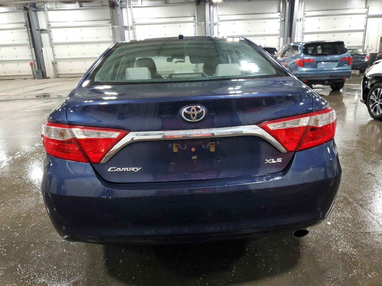 4T1BF1FK1HU660912 2017 Toyota Camry Le