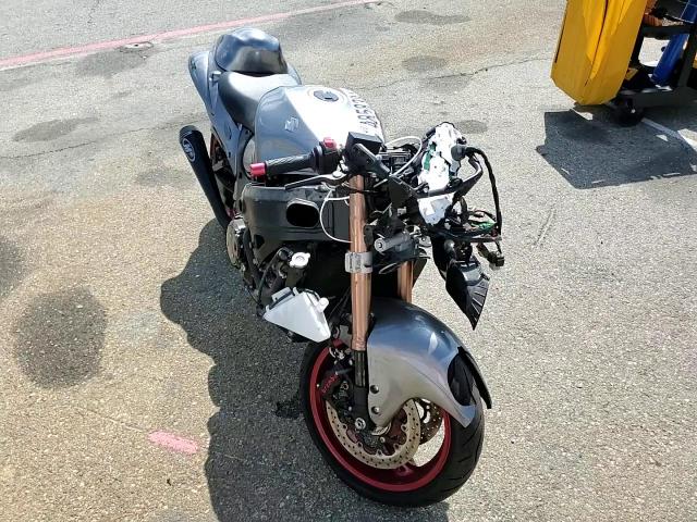 2019 SUZUKI GSX1300 RA JS1GX72B3K7101345  48583844