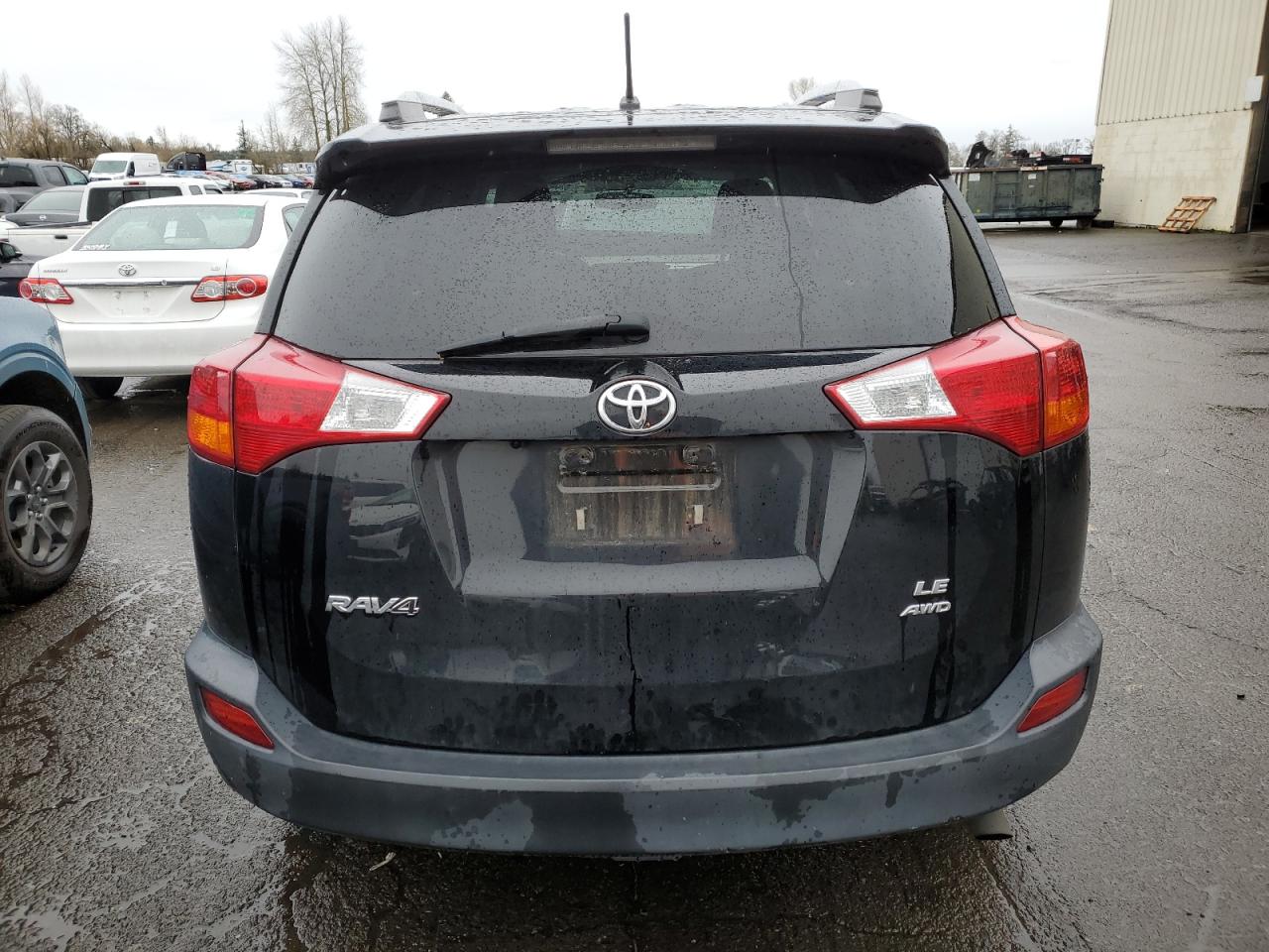 2T3BFREV1FW408057 2015 Toyota Rav4 Le