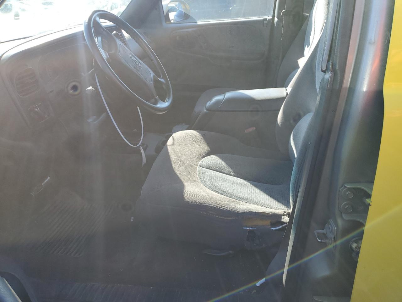 1999 Dodge Durango VIN: 1B4HS28Y6XF670174 Lot: 64667305