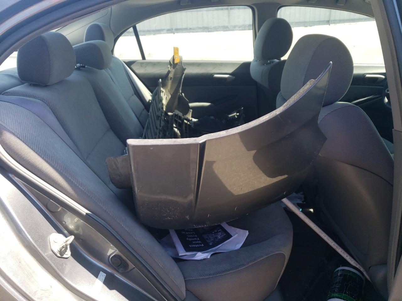 2010 Honda Civic - Image 10