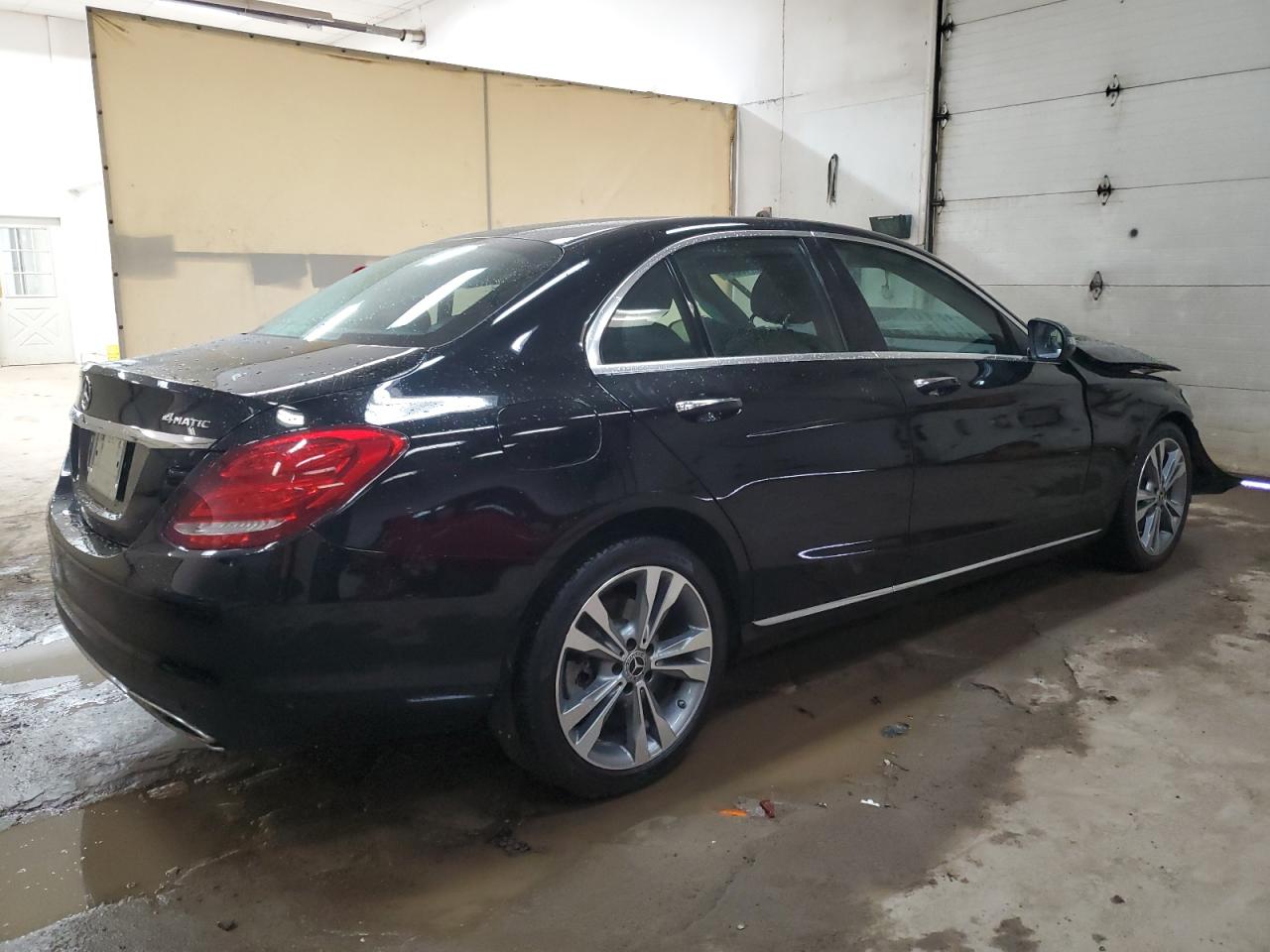 2018 Mercedes-Benz C 300 4Matic VIN: 55SWF4KB0JU244490 Lot: 45415884