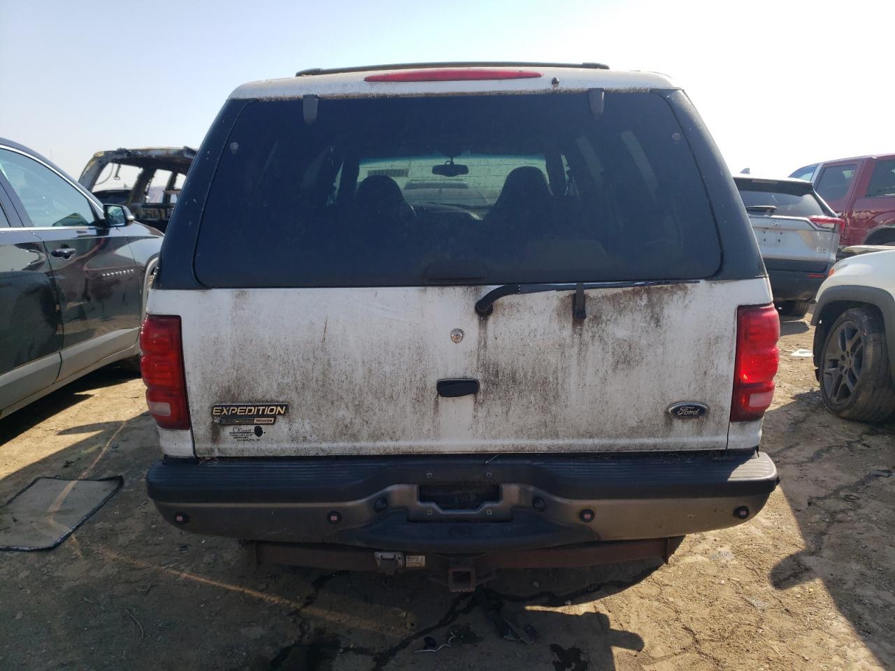 1FMEU1662YLB65629 2000 Ford Expedition Xlt