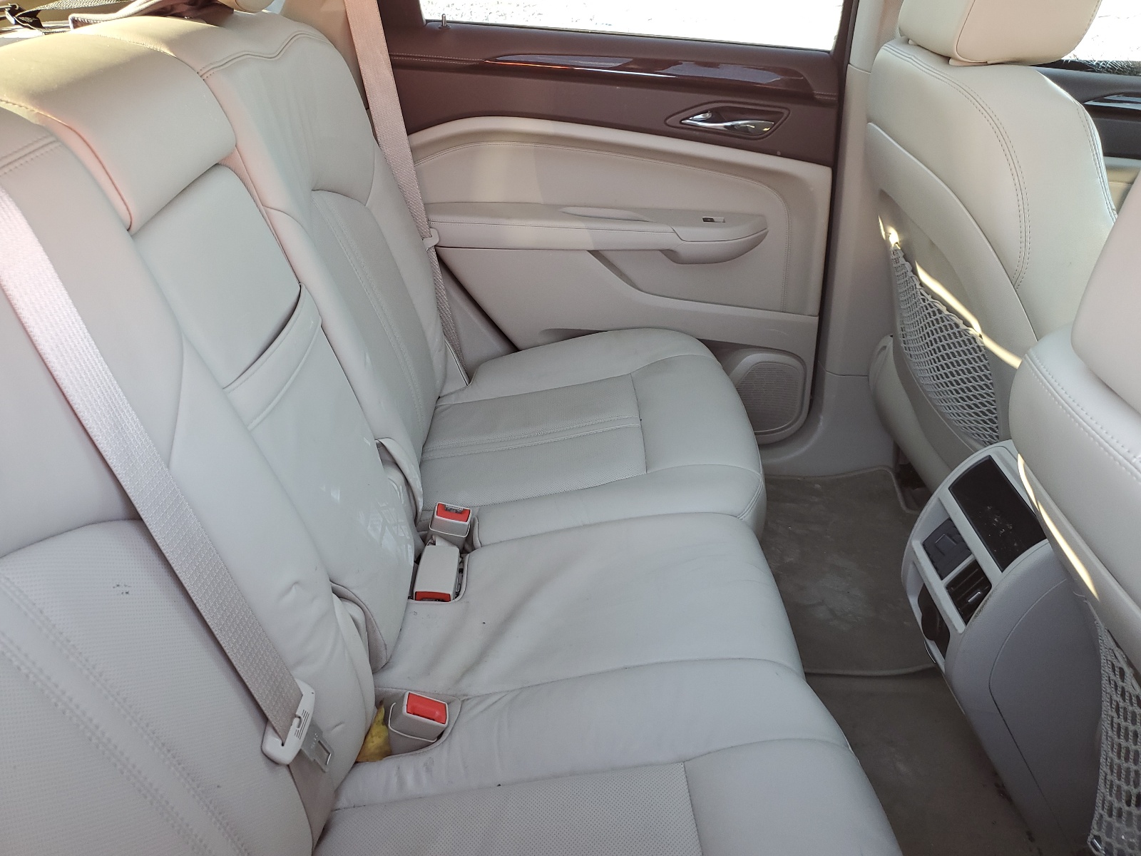 3GYFNAEY4AS590868 2010 Cadillac Srx Luxury Collection
