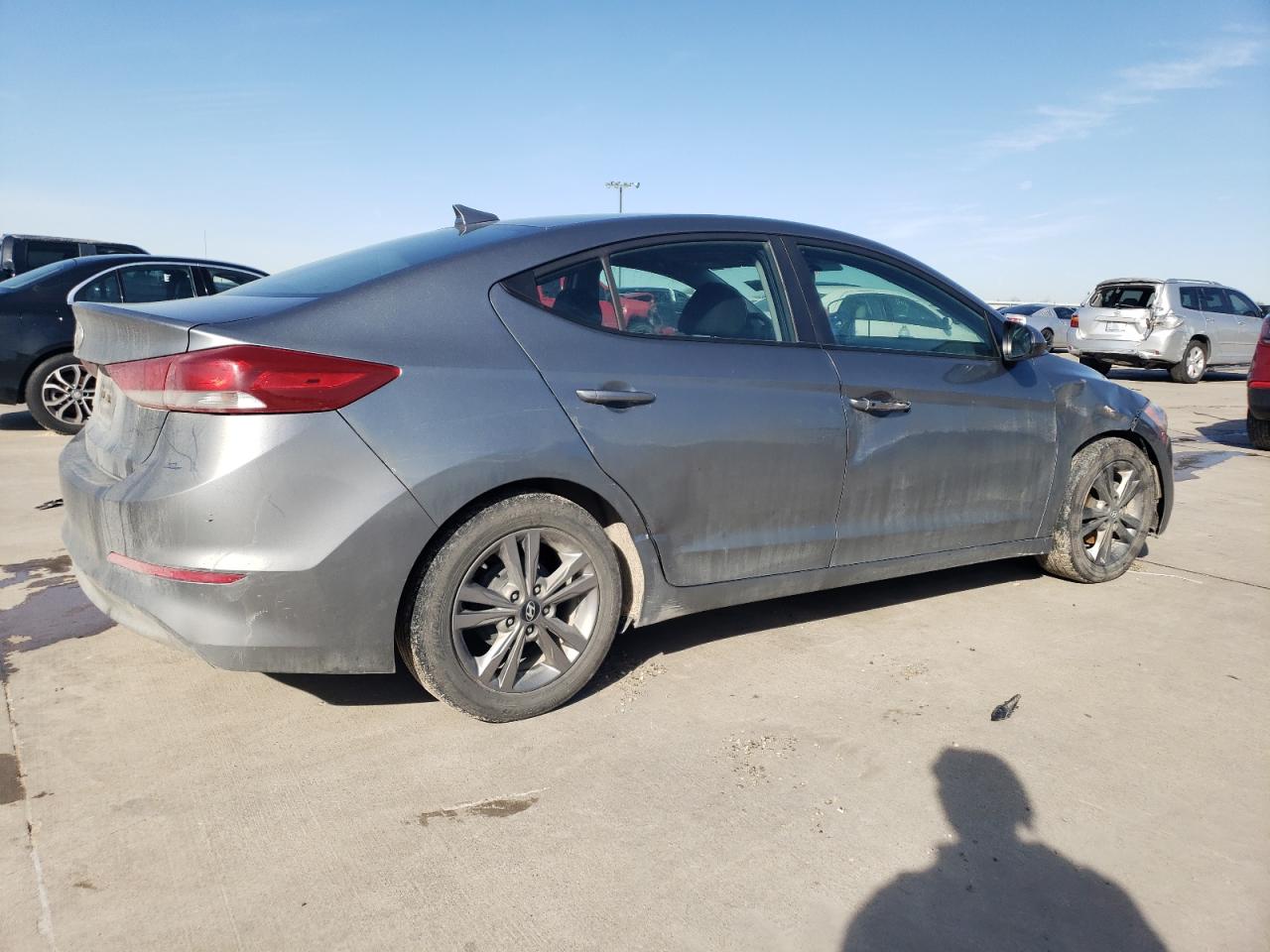 VIN KMHD84LF0HU251151 2017 HYUNDAI ELANTRA no.3